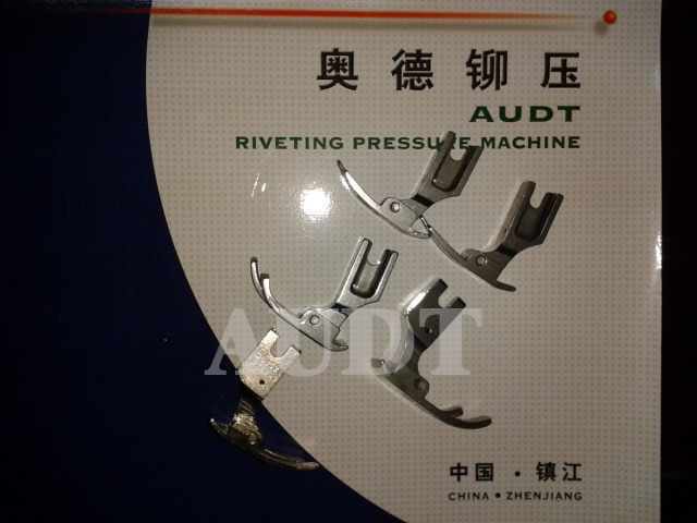 奥德工业电动缝纫机配件中轴铆接产品